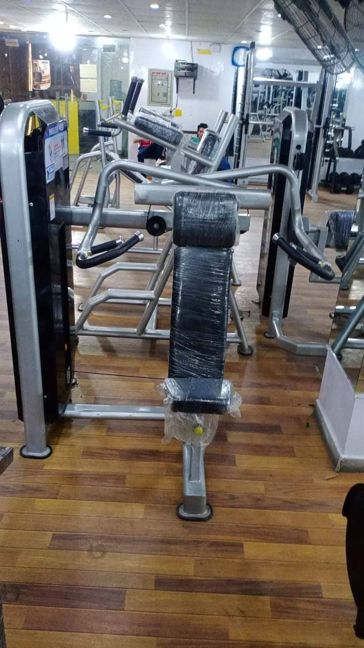 gym machines \ gym setup / gym wholsale dealer / local gym satup 6