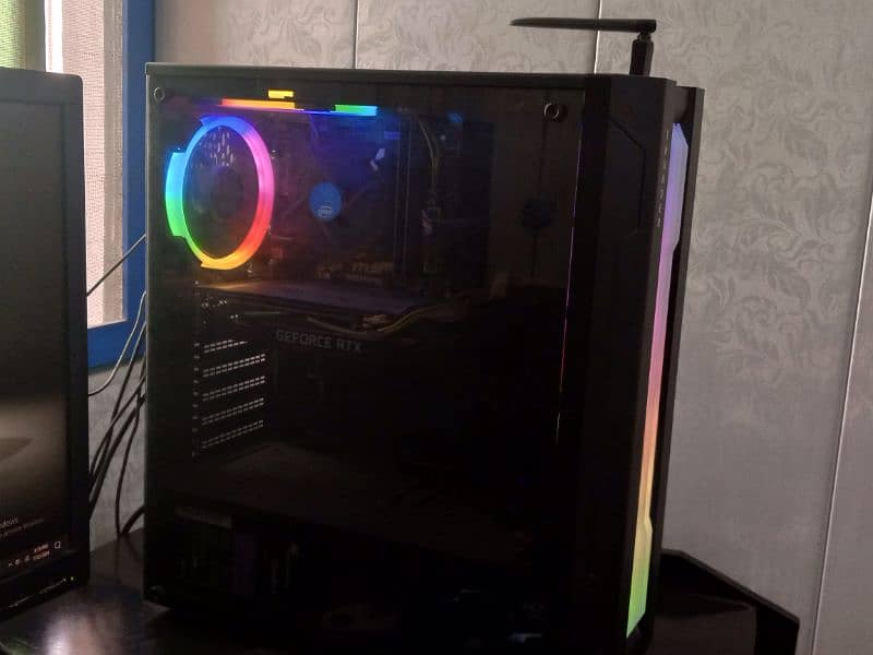 RTX 2060 super build gaming PC With LCD 2