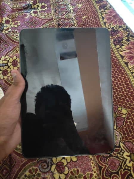 ipad Air 4 64gb 10by10 condition but fingerprint didn't use 5