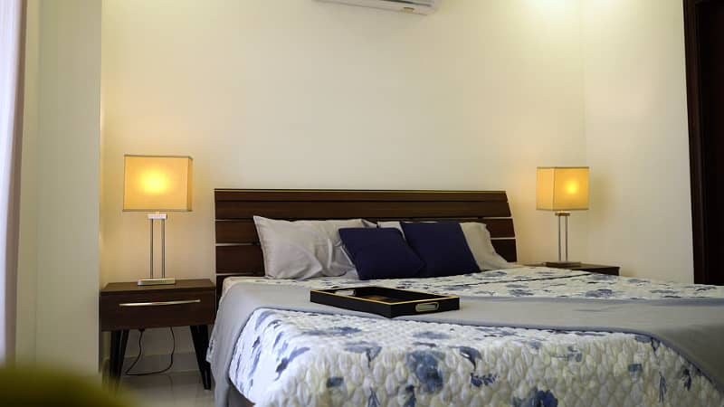 Luxurious 2-Bed Apartment in Gulberg III Block L - Easy Installments Available- Owner is Needy! 30