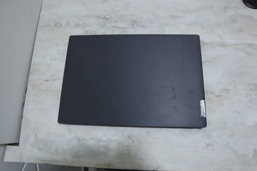 Lenovo V15 11L Core i5 10th/8/256 2