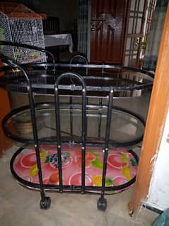 Tea Trolley For sell In Good Condition 0