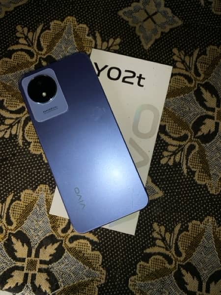 VIVO y02t ALL ORIGINAL MOBILE WITH BOX AND ORIGINAL ADAPITOR 0