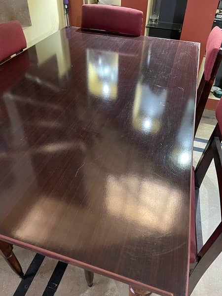 6 seater Dining table for sale 2