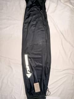 Trousers in good quality