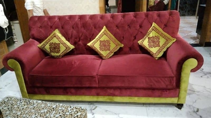 Sofa set 0