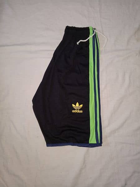 Shorts, long shorts, three quarters shorts in good quality 2