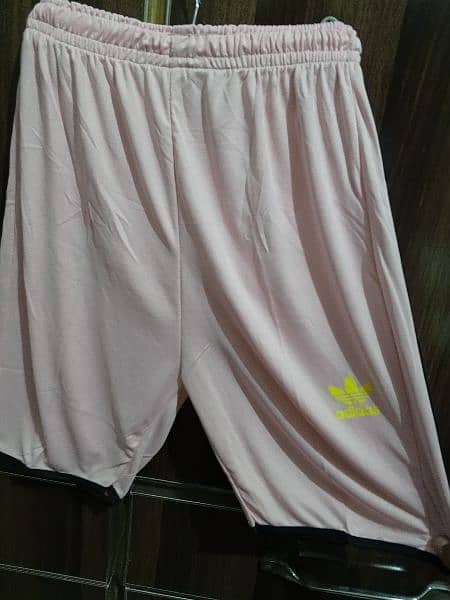 Shorts, long shorts, three quarters shorts in good quality 10