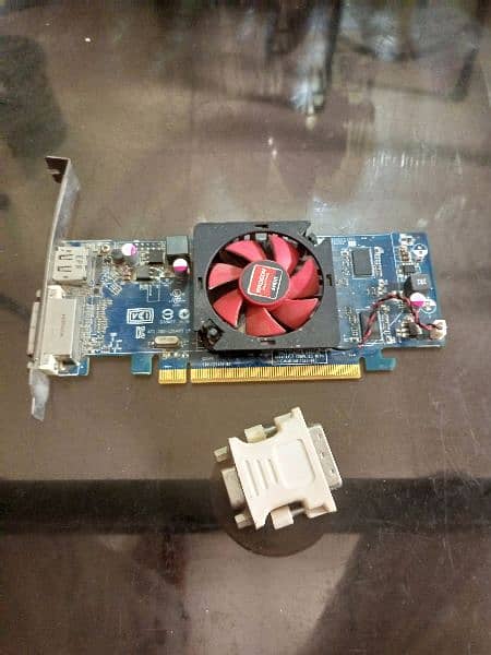 3 Graphics cards Available 1