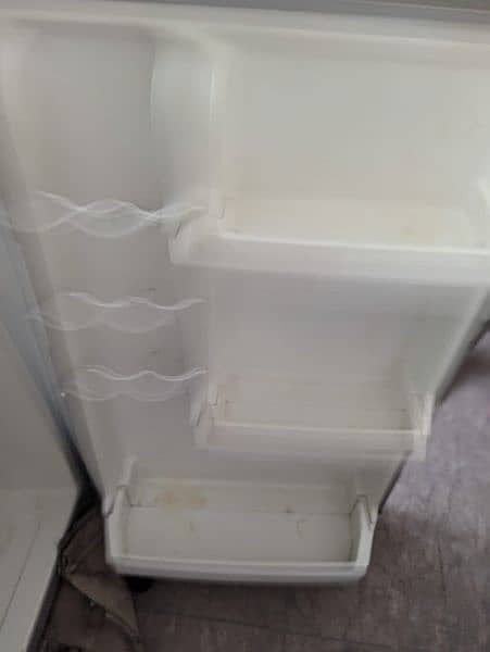 Room refrigerator. slightly used. Excellent cooling. 5