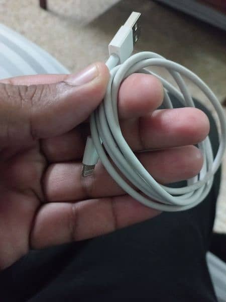 iphone charger 0