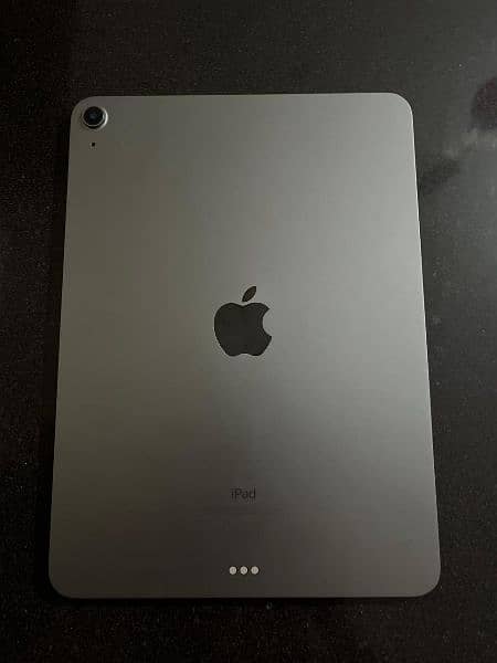 IPAD AIR 4
FOR SELL 7