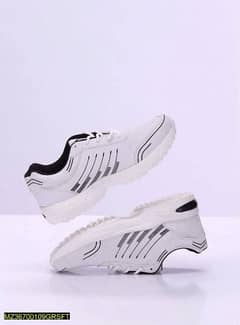 Mens comfortable sports shoes