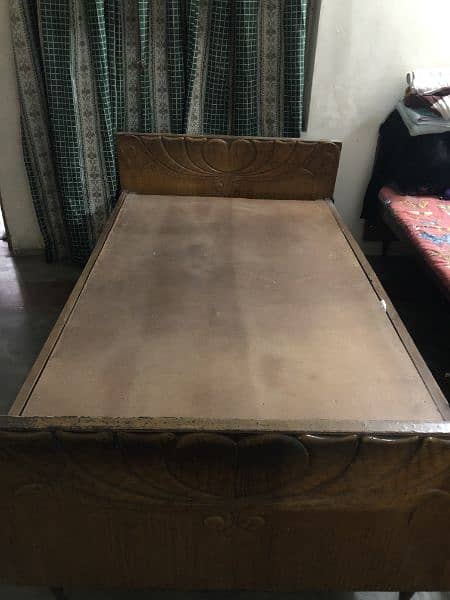 Single wooden Bed For Sale 0