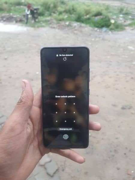 SAMSUNG A32 6/128 AND 10/10 CONDITION URGENT SALE 2