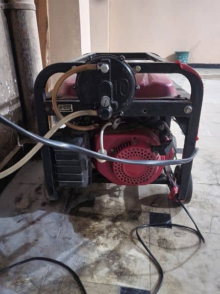 3Kv generator Gas & petrol home used. 0