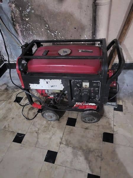 3Kv generator Gas & petrol home used. 4