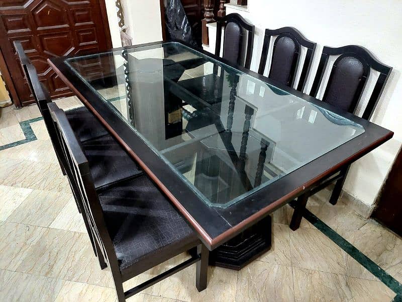 Dining Table / 6 seater 1