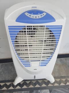 Boss Room Cooller Lush Condition (Remote Controll)