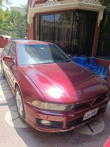 Mitsubishi Galant 13