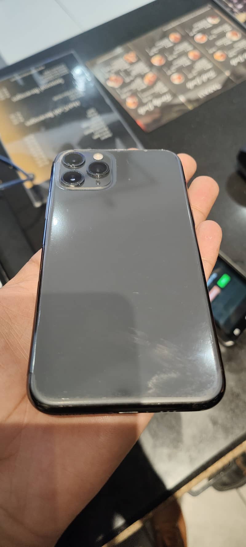 iPhone 11 Pro 64gb non pta 1