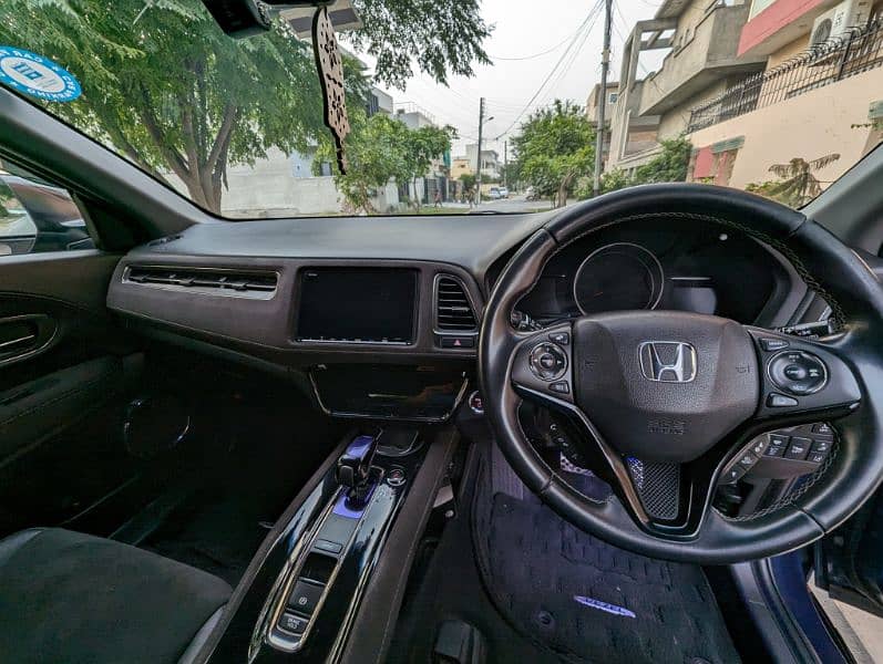 Honda Vezel 2017 RS sensing 9