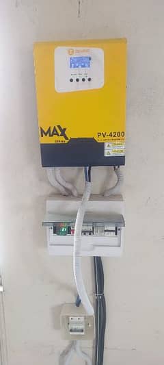 SOLAR HYBRID INVERTER - MAX - PV4200 3.2 KVA - ZIEWNIC