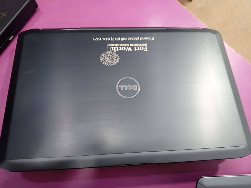 Dell E5530 1