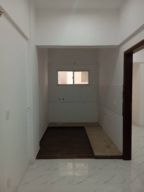 450 Sq Ft Studio Available For Sale At 
Nishat
 Commercial 2