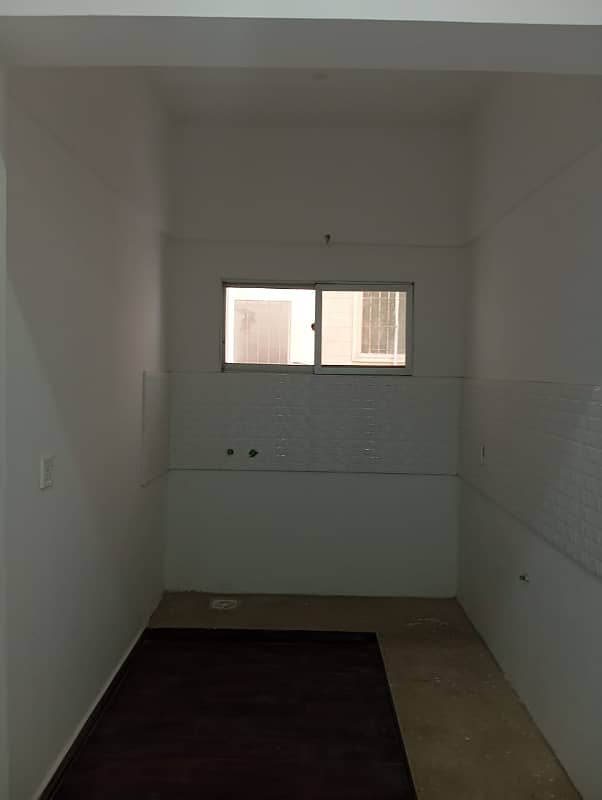 450 Sq Ft Studio Available For Sale At 
Nishat
 Commercial 7