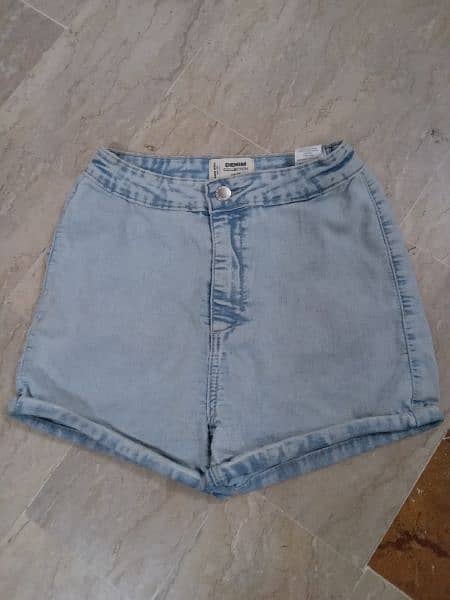 Export Quality Women Denim Short Availbale For Sale 5