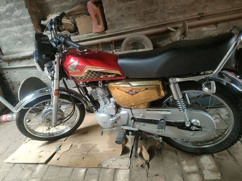 honda 125 self start 7