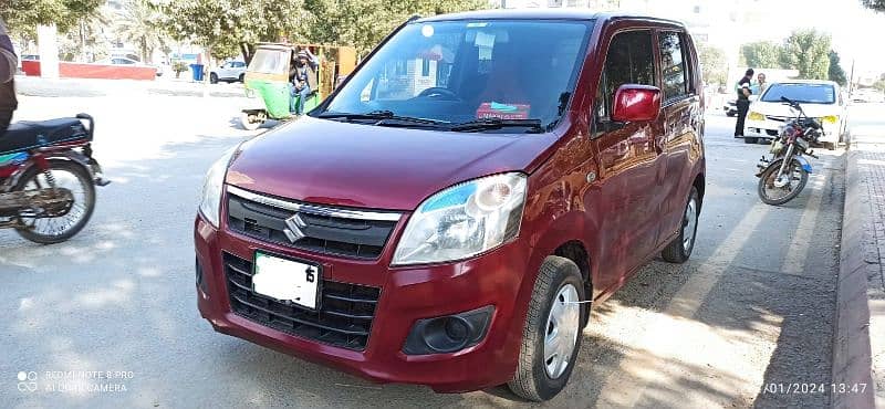 Suzuki Wagon R 2015 1