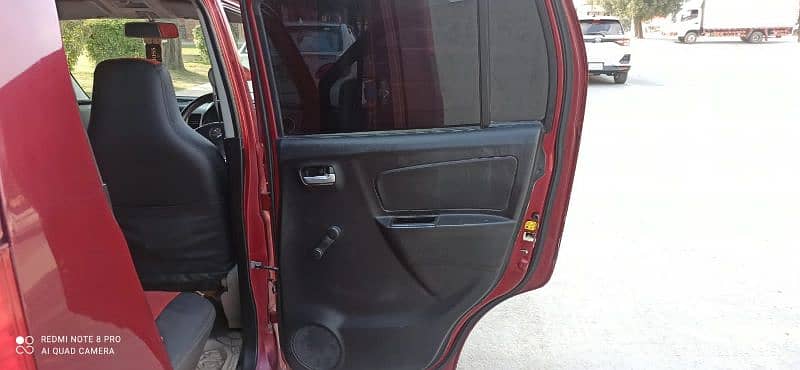 Suzuki Wagon R 2015 11