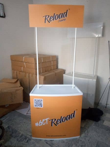 Display Stands/China Kiosk/Marketing Promotion table/Vinyl Printing 3