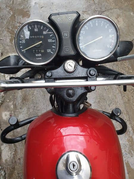 suzuki GS 150cc bike 5