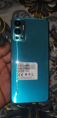 Infinix hot 12 6GB128Gb Complete box and charger
