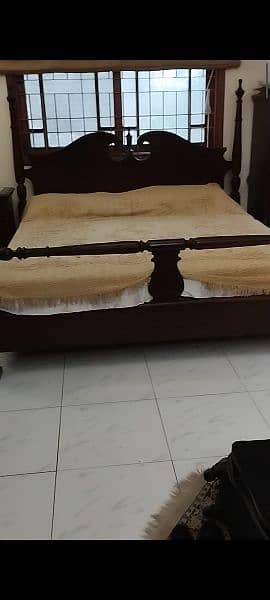 Solid Wood Bedroom Set 3