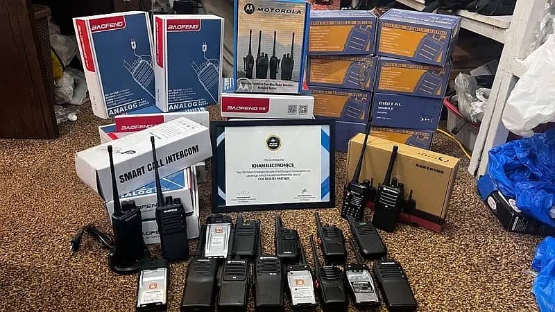 walkie talkie / wireless set / intercom /Motorola / kenwood /icom /HYT 0