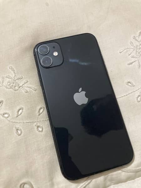 iPhone 11 3