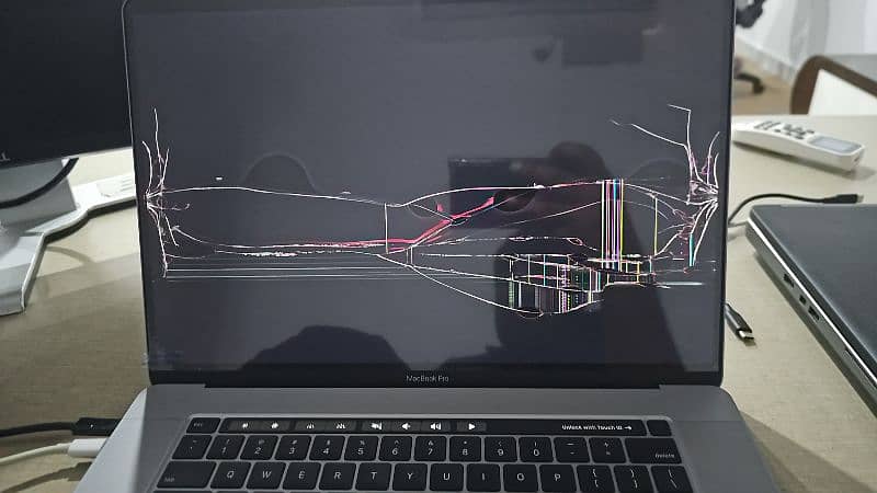 Apple Macbook pro 2019. i9 16 inches 2