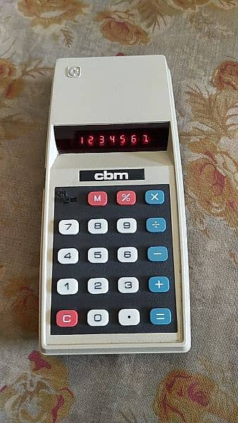 vintage calculators casio f2-casio s1-commodure- Sinclair -sanya solar 5