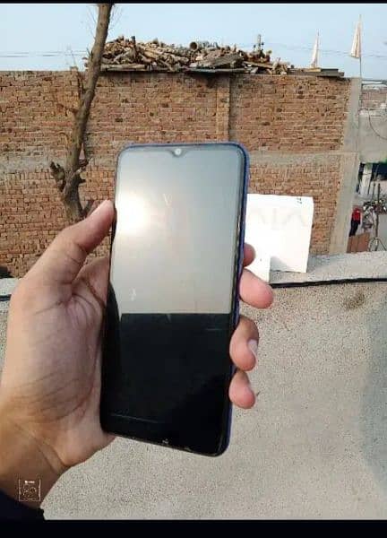 Zaberdast phone hai 1