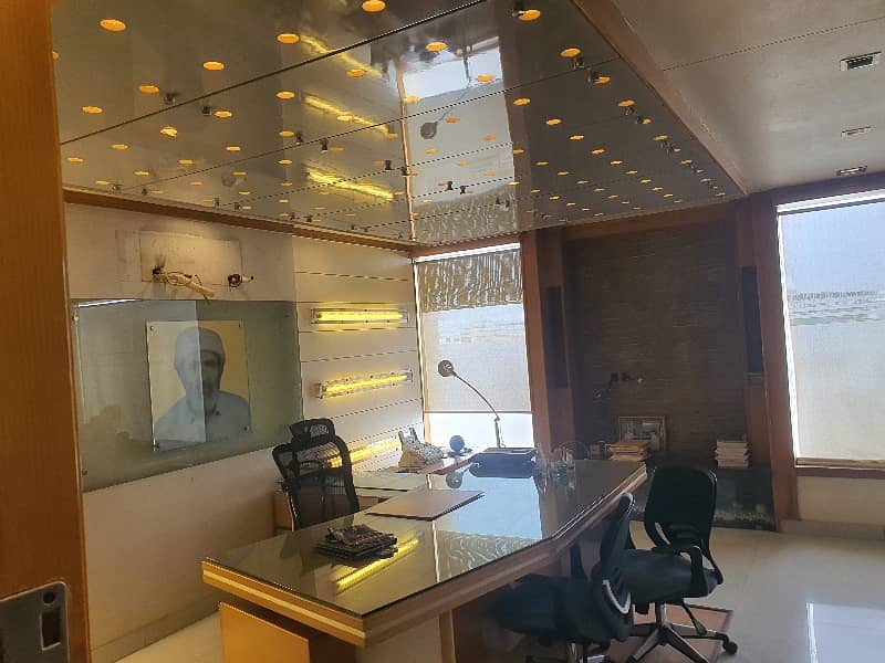 PHASE 2 MAN JAMI VIP LAVISH FURNISHED OFFICE FOR RENT 24&7 TIME 25