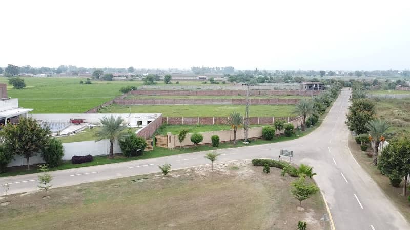 9000 Square Feet Plot Is Available For Sale 4