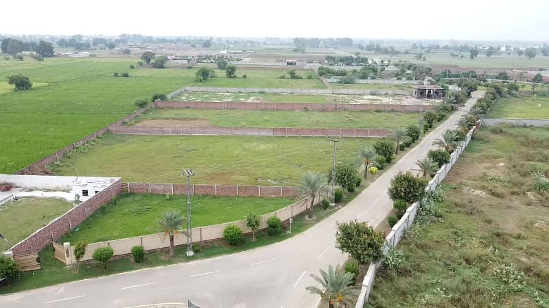9000 Square Feet Plot Is Available For Sale 6