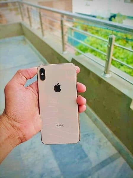 iphone xs max 3