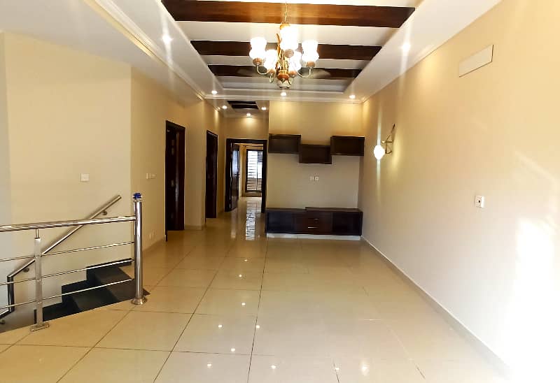 10 Marla Spacious House For Sale | Best Location | Bahria Town Phase 2 Rawalpindi 10