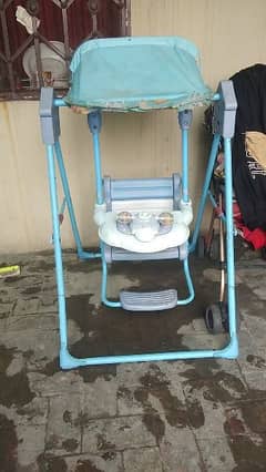 baby swing good condition kahin se khrab ni hua bilkul thek h