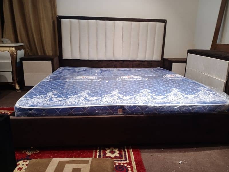 low profile bed with dressing call 03124049200 2